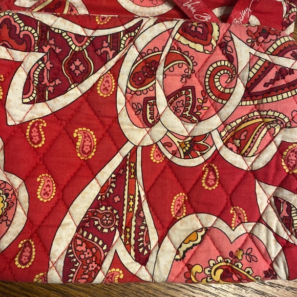 Vera Bradley Rosy Posies Travel Bag - Picture 3 of 7